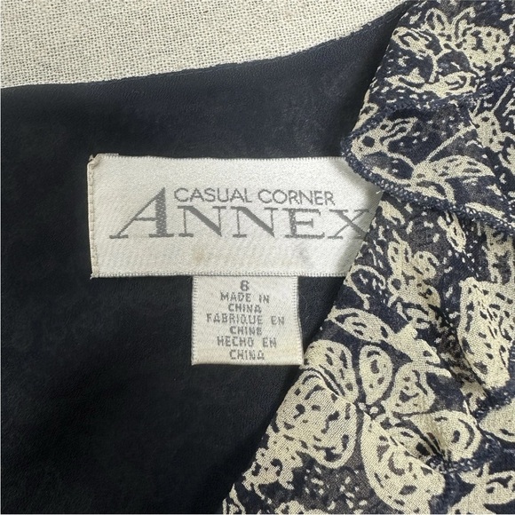 Vtg 90s Casual Corner 100% Silk Midi Dress Empire Waist Navy Beige Floral Size 6 - Picture 7 of 13